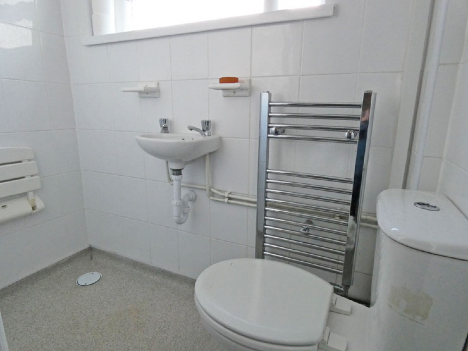 Images for Rolls Avenue, Pen-Pedair-Heol, Hengoed, CF82 8HP EAID: BID:Ystrad-mynach-branch