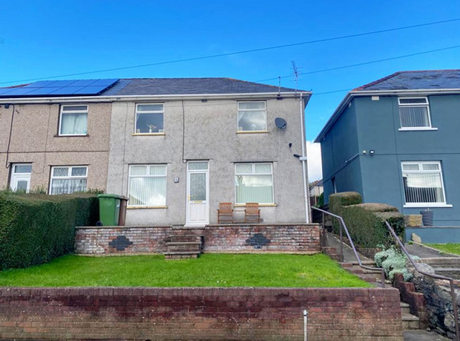 Images for Brynhyfryd Terrace, Hengoed, CF82 8DB EAID: BID:Ystrad-mynach-branch