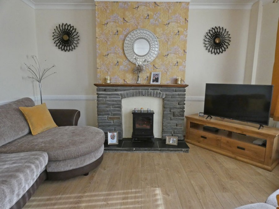Images for Brynhyfryd Terrace, Hengoed, CF82 8DB EAID: BID:Ystrad-mynach-branch