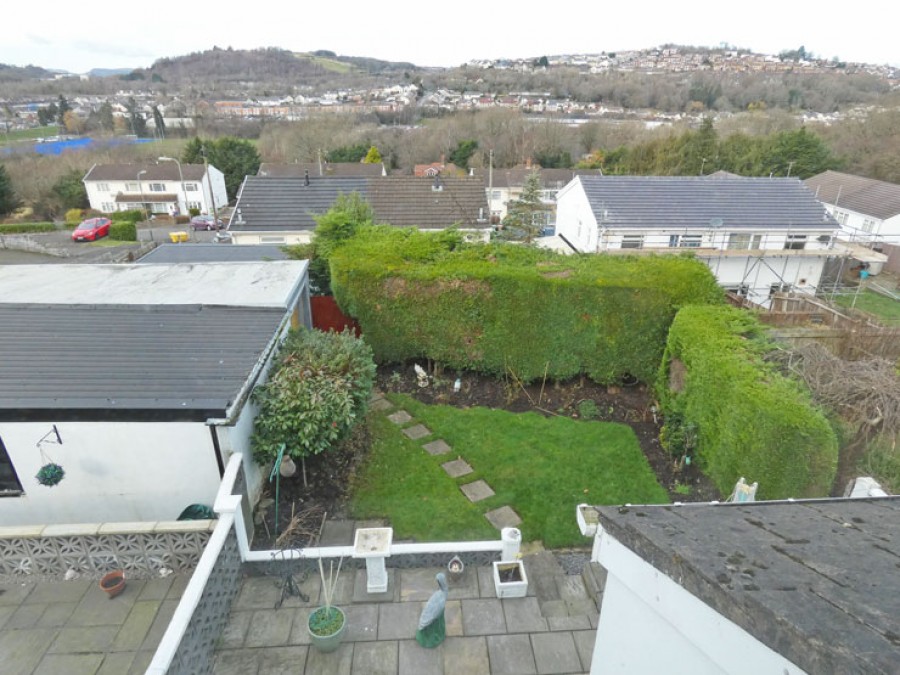Images for Springfield View, Maesycwmmer, Hengoed, CF82 7QW EAID: BID:Ystrad-mynach-branch