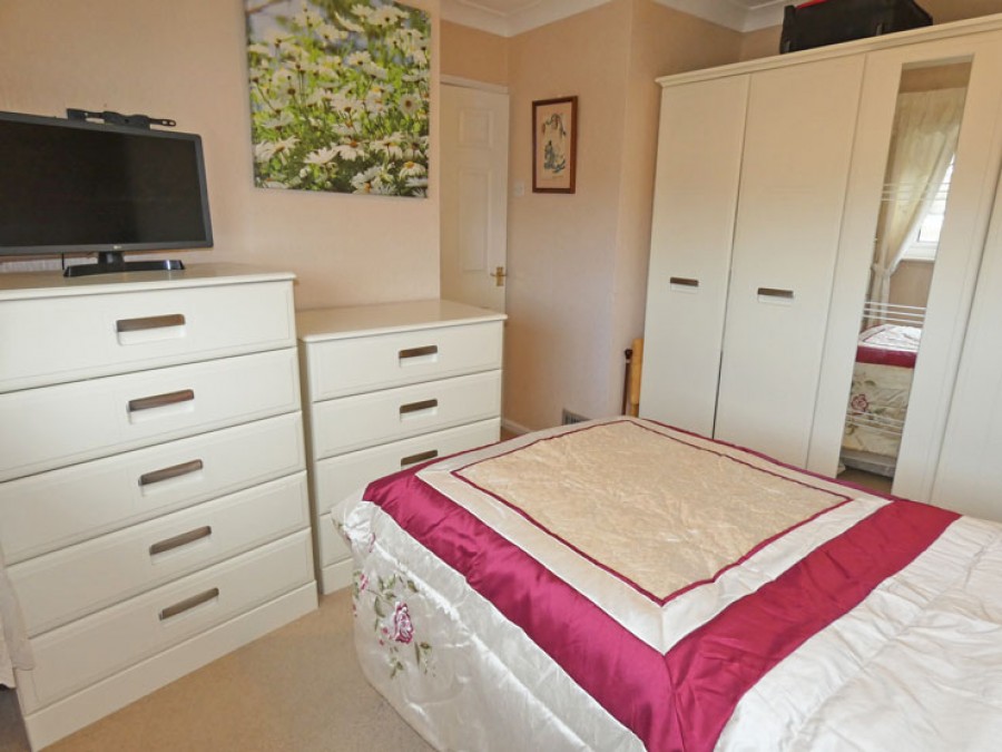 Images for Springfield View, Maesycwmmer, Hengoed, CF82 7QW EAID: BID:Ystrad-mynach-branch