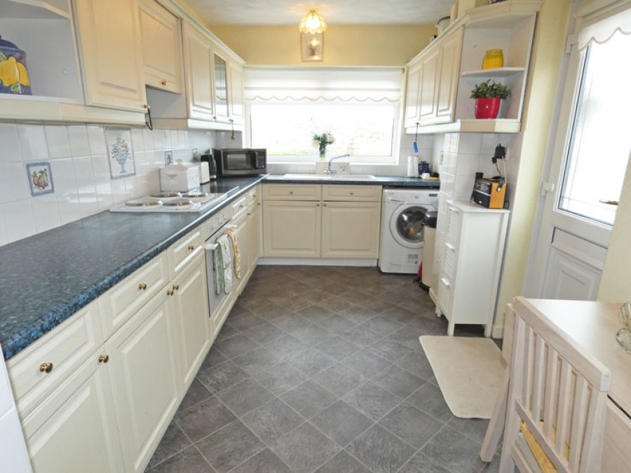 Images for Springfield View, Maesycwmmer, Hengoed, CF82 7QW EAID: BID:Ystrad-mynach-branch
