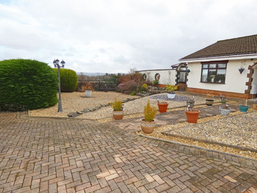 Images for Moorland Road, Bargoed, CF81 8UL EAID: BID:Ystrad-mynach-branch