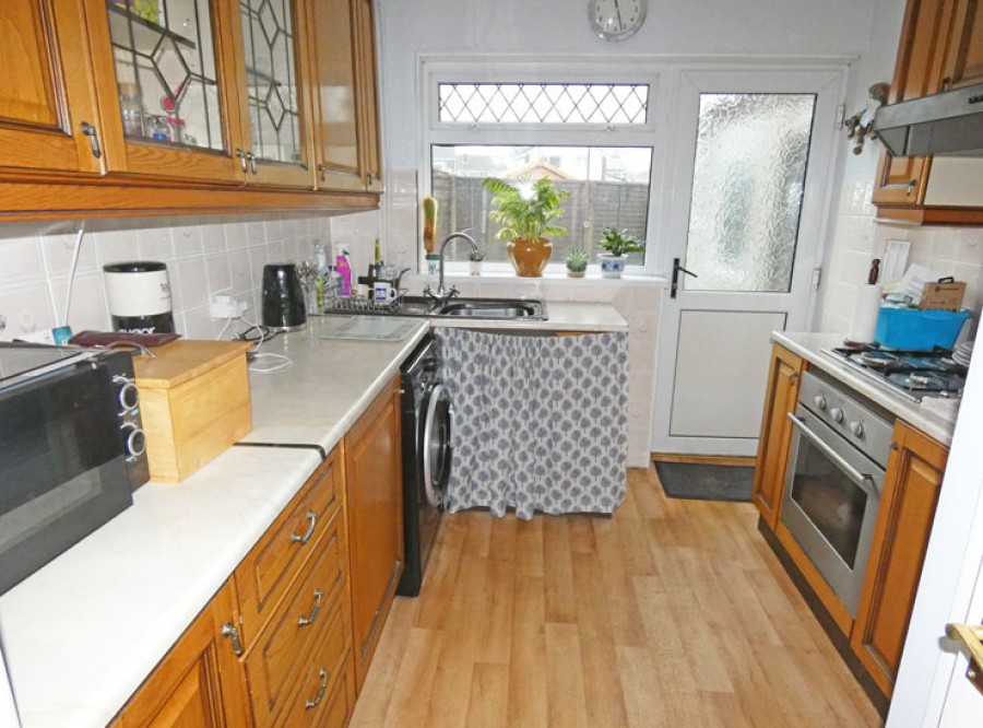 Images for Gwaun Fro, Pen-Pedair-Heol, Hengoed, CF82 8BN EAID: BID:Ystrad-mynach-branch