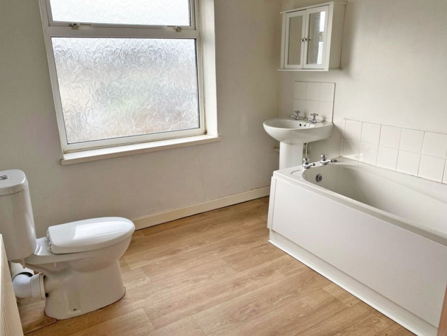 Images for Gelligaer Road, Cefn Hengoed, Hengoed, CF82 7HH EAID: BID:Ystrad-mynach-branch