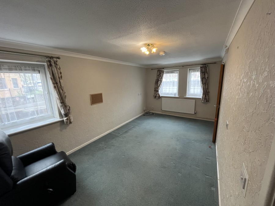 Images for Stephenson Court, Wordsworth Avenue, Cardiff, CF24 3FX EAID: BID:Dinas-powys-branch