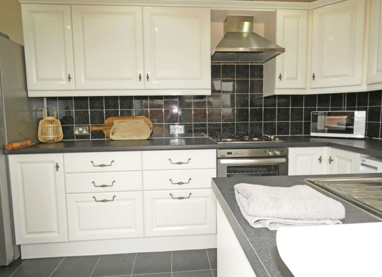 Images for Kestrel View, Hengoed, CF82 7LN EAID: BID:Ystrad-mynach-branch