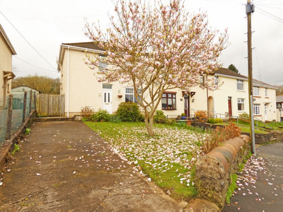 Images for Maesycoed Terrace, Ystrad Mynach, Hengoed, CF82 7BU EAID: BID:Ystrad-mynach-branch
