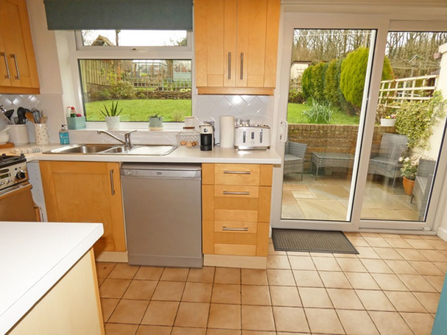Images for Maesycoed Terrace, Ystrad Mynach, Hengoed, CF82 7BU EAID: BID:Ystrad-mynach-branch