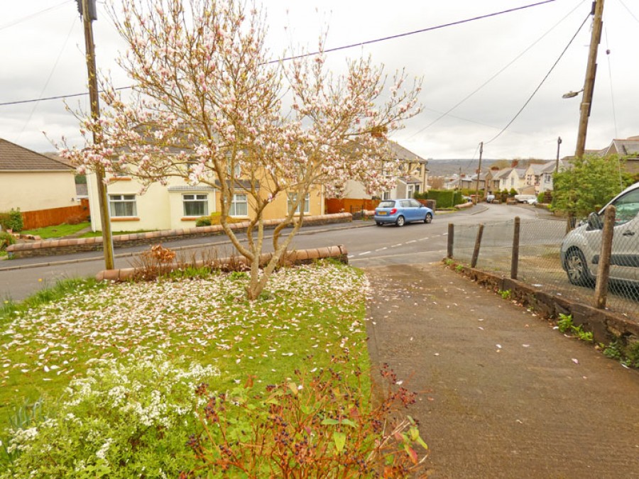 Images for Maesycoed Terrace, Ystrad Mynach, Hengoed, CF82 7BU EAID: BID:Ystrad-mynach-branch
