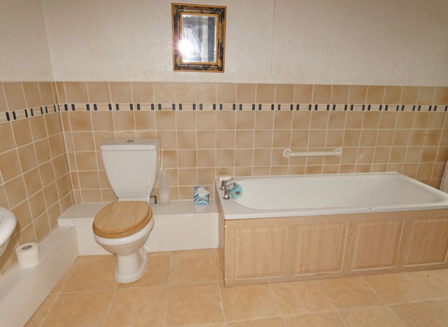 Images for Church Street, Ystrad Mynach, Hengoed, CF82 7EF EAID: BID:Ystrad-mynach-branch