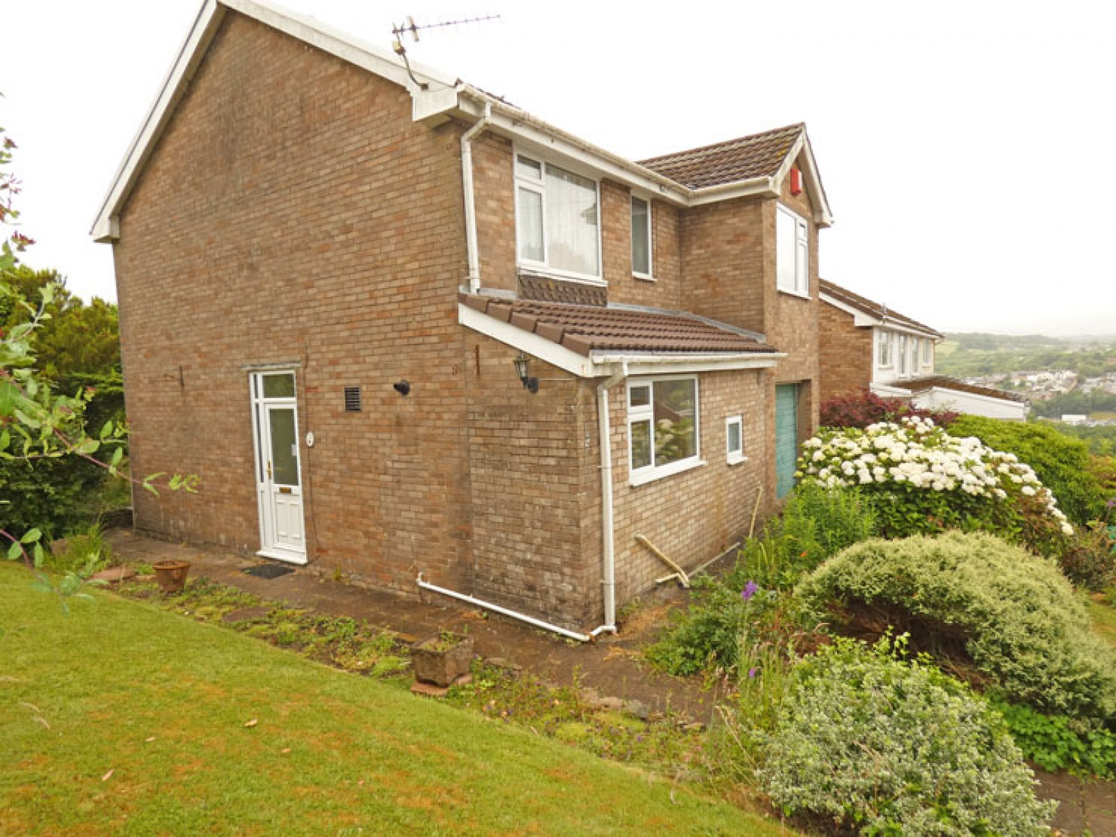Images for Springfield Road, Maesycwmmer, Hengoed, CF82 7QP EAID: BID:Ystrad-mynach-branch