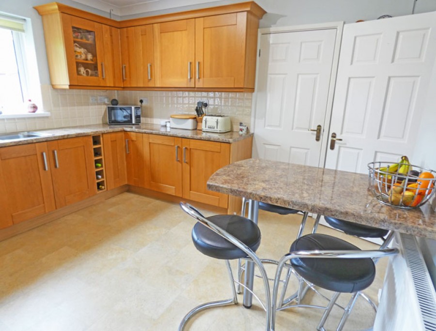 Images for Bedwlwyn Close, Ystrad Mynach, Hengoed, CF82 7BA EAID: BID:Ystrad-mynach-branch