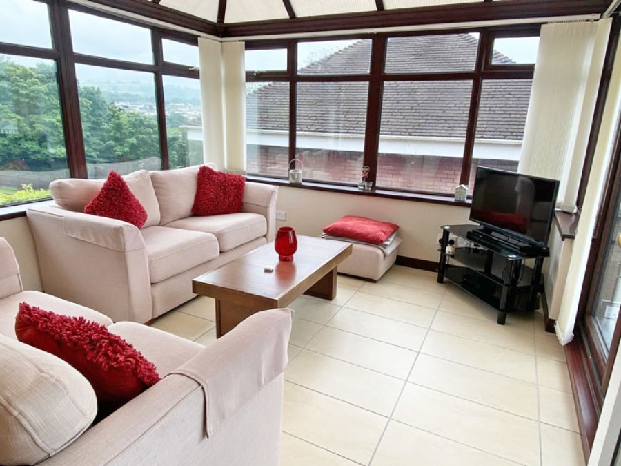 Images for Bedwlwyn Close, Ystrad Mynach, Hengoed, CF82 7BA EAID: BID:Ystrad-mynach-branch