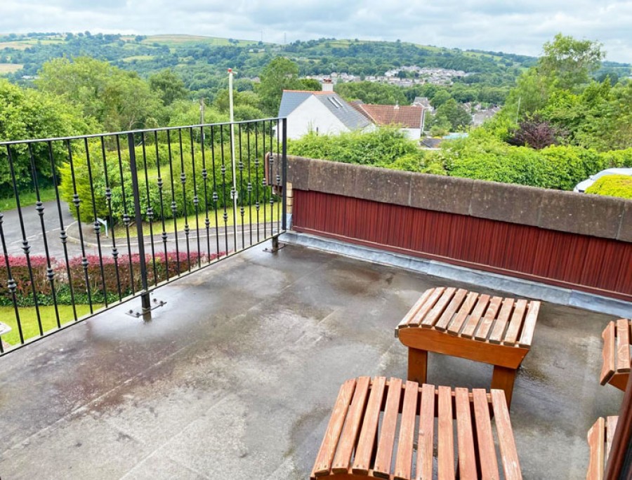 Images for Bedwlwyn Close, Ystrad Mynach, Hengoed, CF82 7BA EAID: BID:Ystrad-mynach-branch