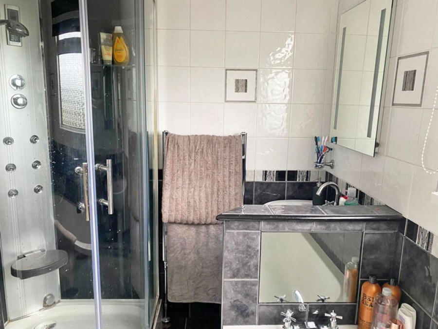 Images for Cheriton Avenue, Cefn Hengoed, Hengoed, CF82 7JA EAID: BID:Ystrad-mynach-branch