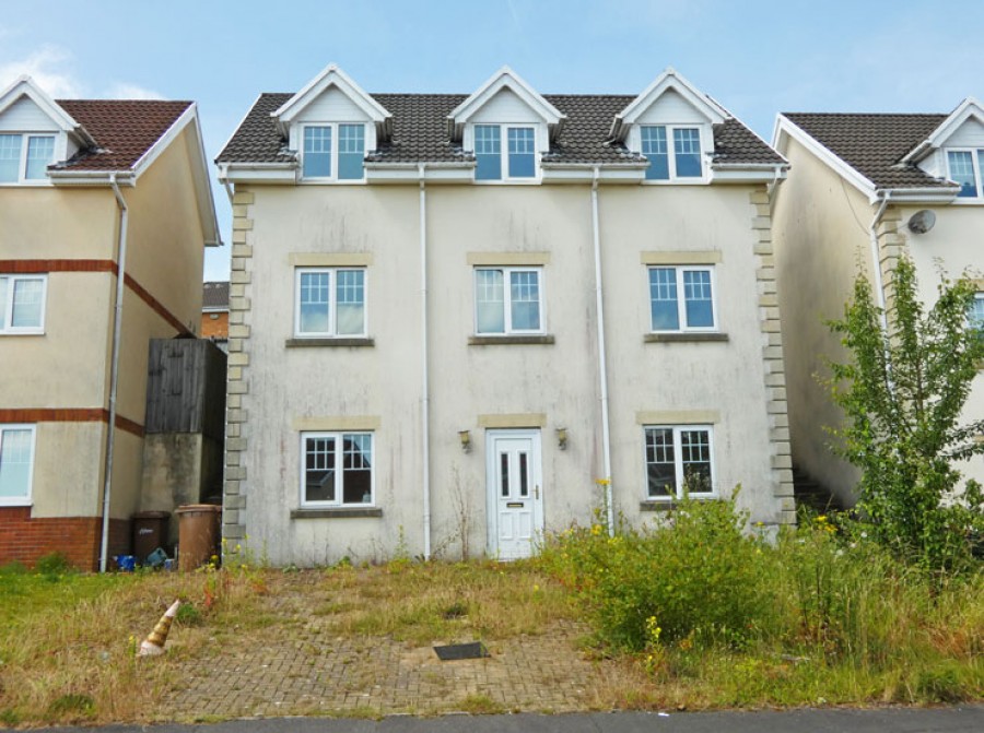 Images for Wern Fach, Hengoed, CF82 7RW EAID: BID:Ystrad-mynach-branch