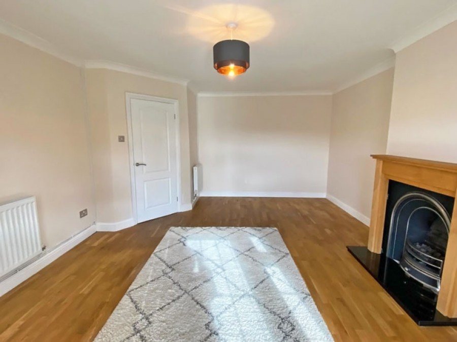 Images for Barry Close, Pen-Pedair-Heol, Hengoed, CF82 8HJ EAID: BID:Ystrad-mynach-branch