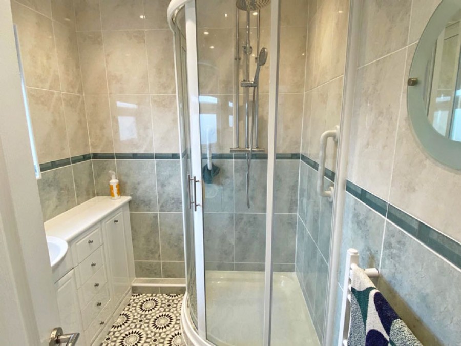 Images for Barry Close, Pen-Pedair-Heol, Hengoed, CF82 8HJ EAID: BID:Ystrad-mynach-branch