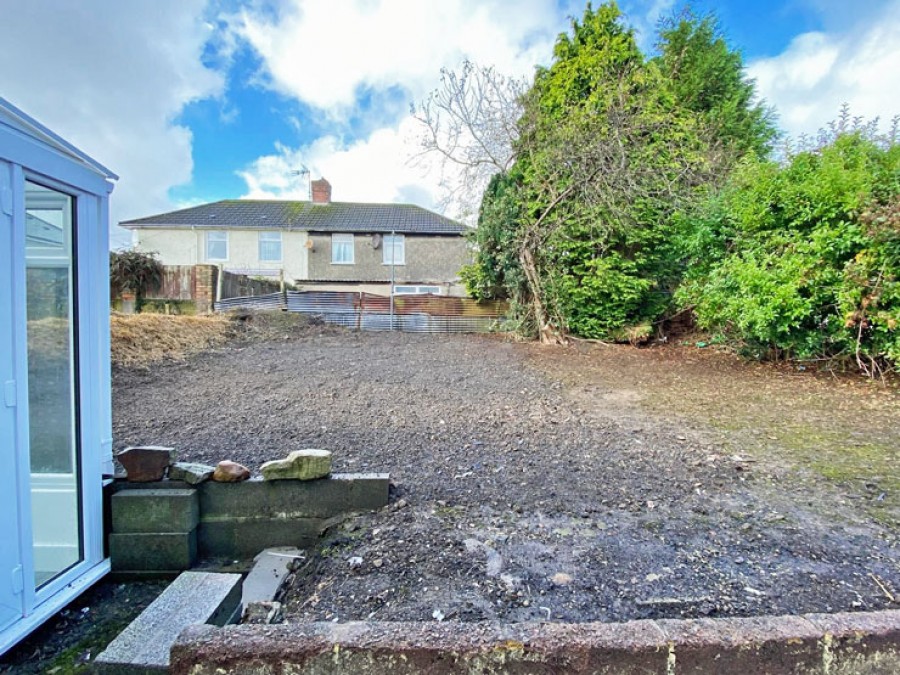 Images for Trosnant Crescent, Penybryn, Hengoed, CF82 7FW EAID: BID:Ystrad-mynach-branch