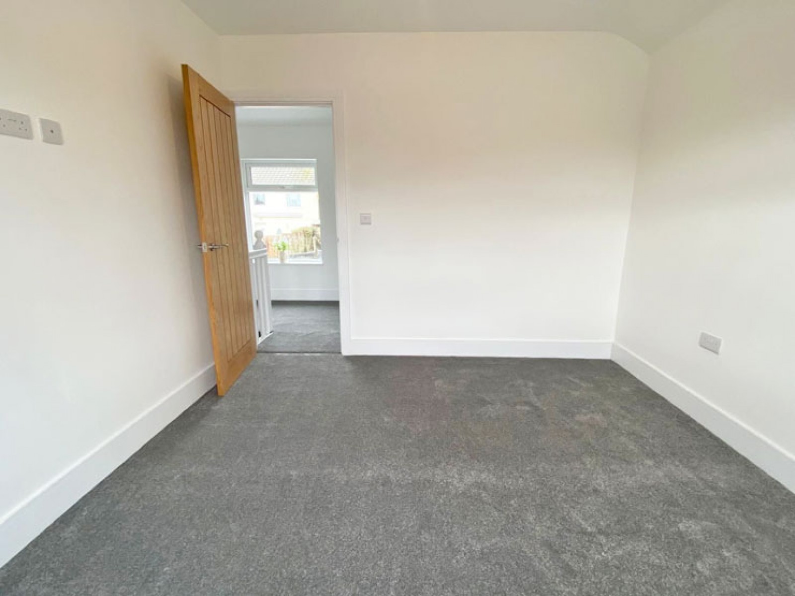 Images for Trosnant Crescent, Penybryn, Hengoed, CF82 7FW EAID: BID:Ystrad-mynach-branch