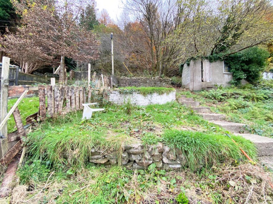 Images for New Road, Deri, Bargoed, CF81 9GL EAID: BID:Ystrad-mynach-branch