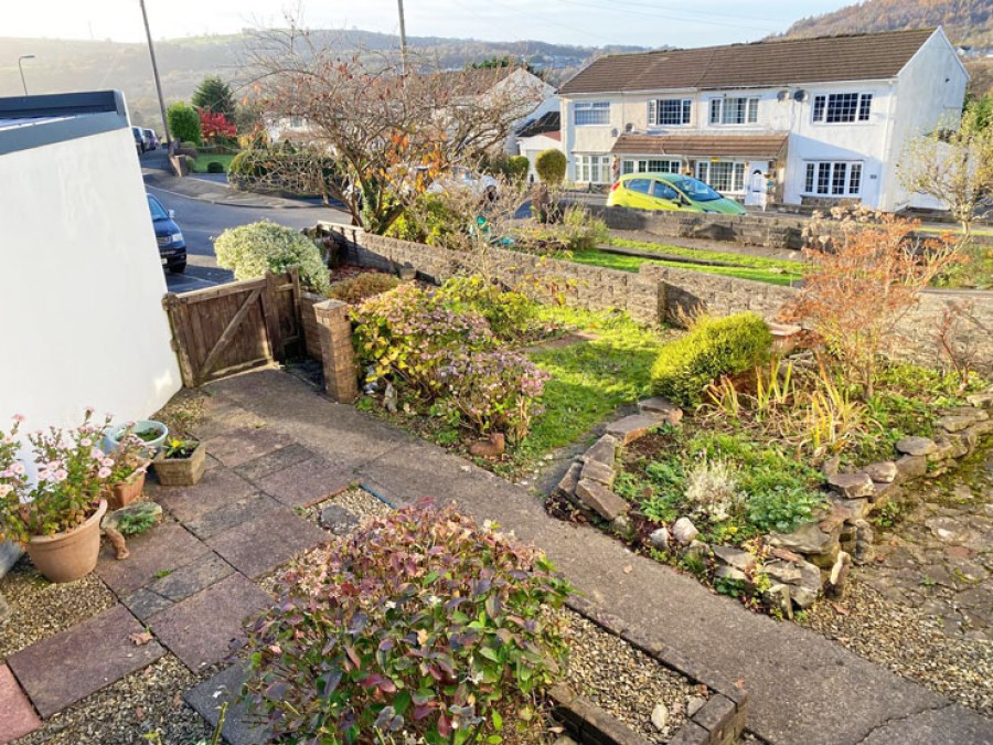 Images for Springfield Road, Maesycwmmer, Hengoed, CF82 7QP EAID: BID:Ystrad-mynach-branch