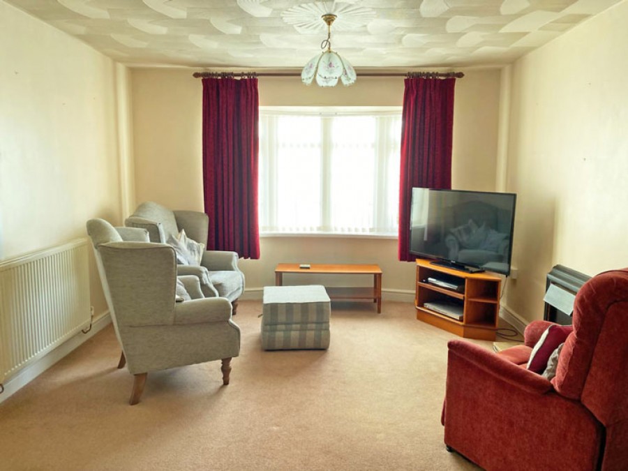 Images for Springfield Road, Maesycwmmer, Hengoed, CF82 7QP EAID: BID:Ystrad-mynach-branch