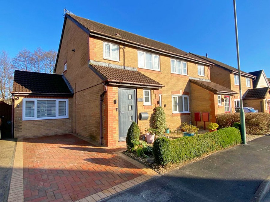 Images for Ger Nant, Ystrad Mynach, Hengoed, CF82 7FE EAID: BID:Ystrad-mynach-branch