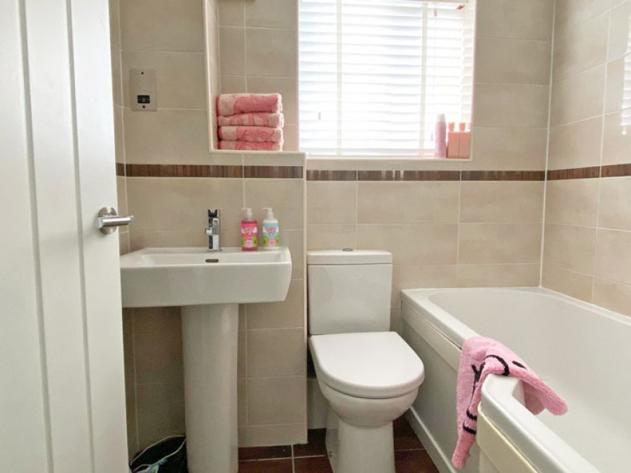 Images for Ger Nant, Ystrad Mynach, Hengoed, CF82 7FE EAID: BID:Ystrad-mynach-branch