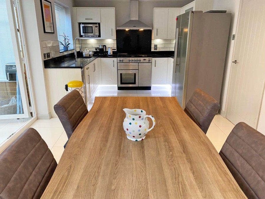 Images for Ger Nant, Ystrad Mynach, Hengoed, CF82 7FE EAID: BID:Ystrad-mynach-branch