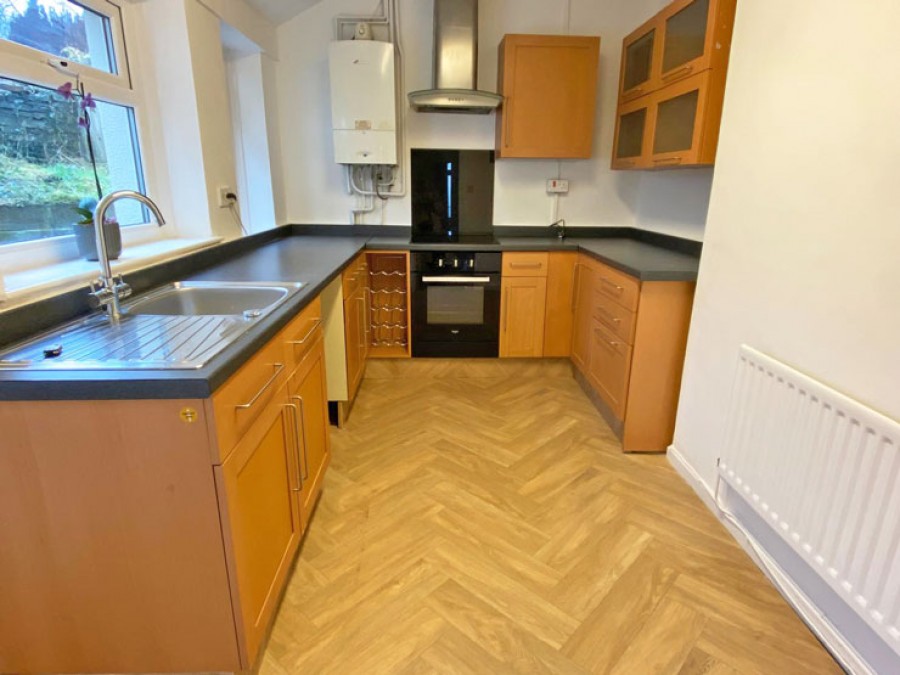 Images for High Street, Trelewis, Treharris, CF46 6AD EAID: BID:Ystrad-mynach-branch