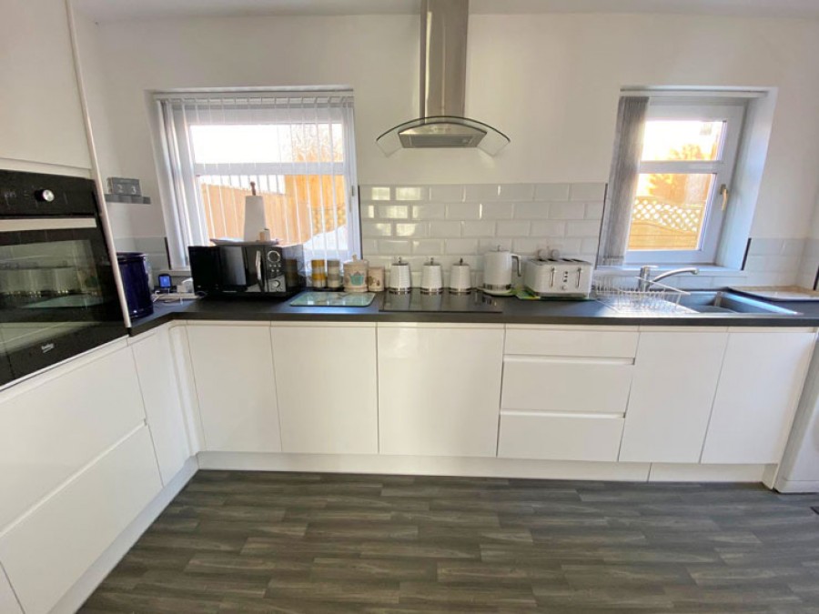 Images for Penybont, Pen-Pedair-Heol, Hengoed, CF82 8HD EAID: BID:Ystrad-mynach-branch