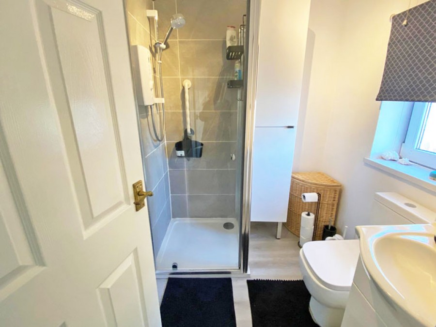 Images for Penybont, Pen-Pedair-Heol, Hengoed, CF82 8HD EAID: BID:Ystrad-mynach-branch