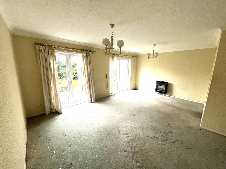 Images for Cae'r Odyn, Dinas Powys, CF64 4UF EAID: BID:Dinas-powys-branch