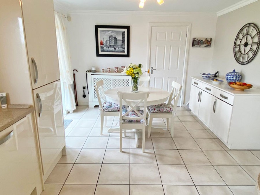 Images for Heather Court, Quakers Yard, Treharris, CF46 5RP EAID: BID:Ystrad-mynach-branch