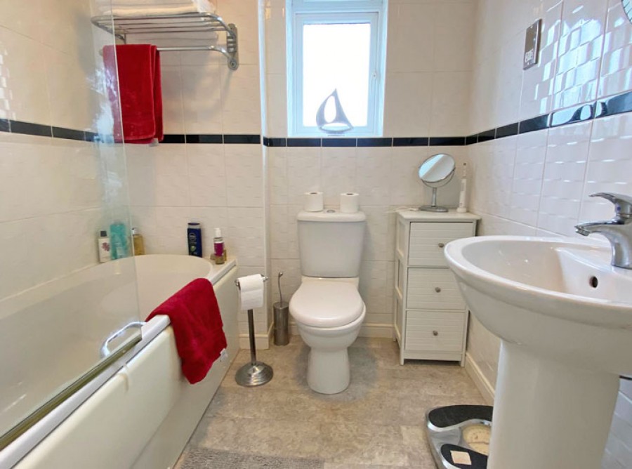 Images for Heather Court, Quakers Yard, Treharris, CF46 5RP EAID: BID:Ystrad-mynach-branch