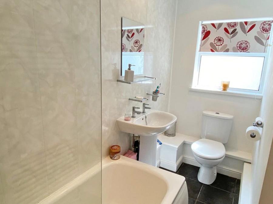 Images for High Street, Trelewis, Treharris, CF46 6AD EAID: BID:Ystrad-mynach-branch