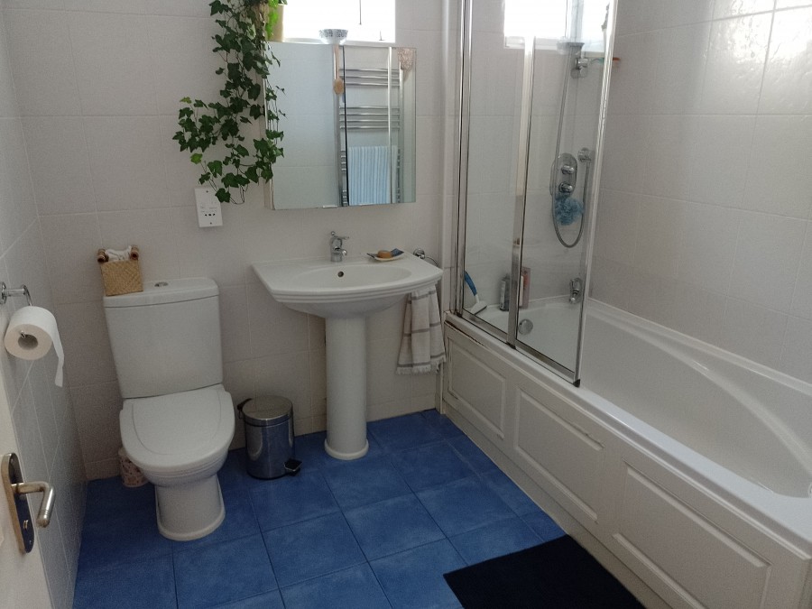 Images for Park Rd, Dinas Powys, CF64 4HJ EAID: BID:Dinas-powys-branch