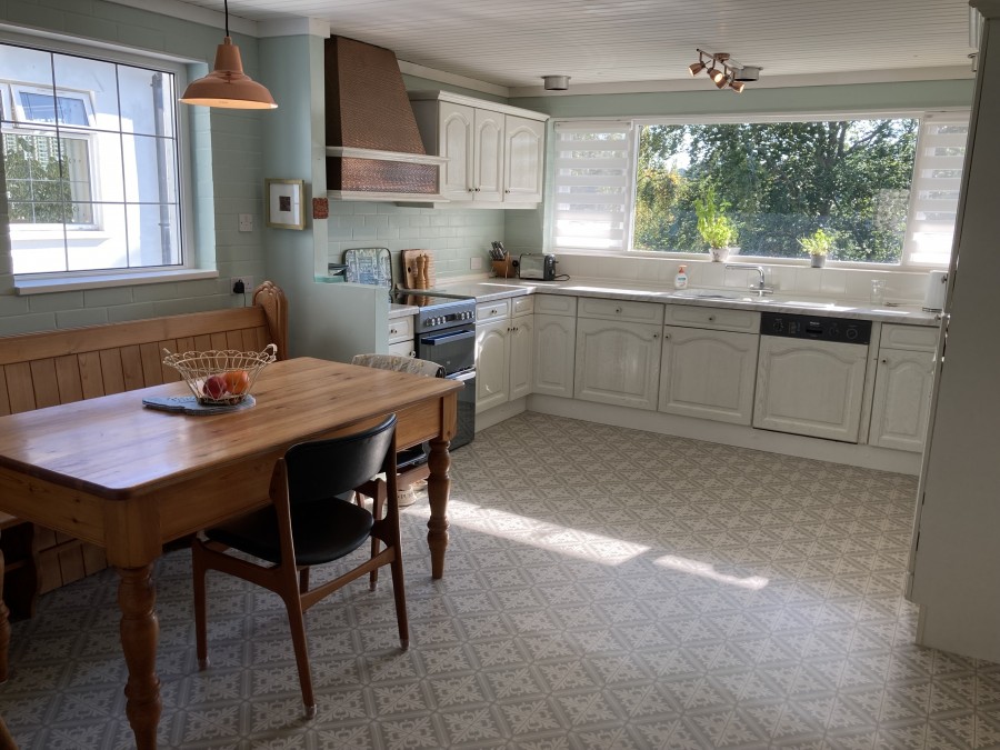 Images for Park Rd, Dinas Powys, CF64 4HJ EAID: BID:Dinas-powys-branch