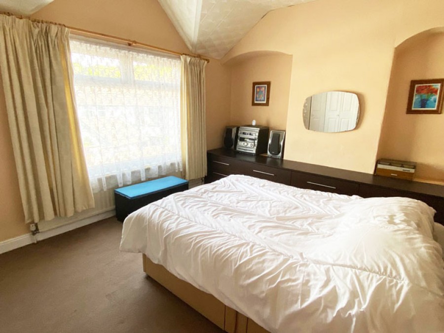 Images for George Street, Ystrad Mynach, Hengoed, CF82 7BJ EAID: BID:Ystrad-mynach-branch