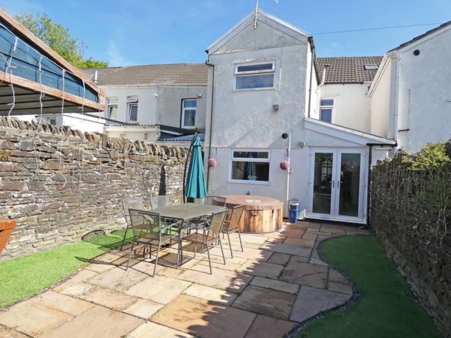Images for Field Street, Trelewis, Treharris, CF46 6AW EAID: BID:Ystrad-mynach-branch