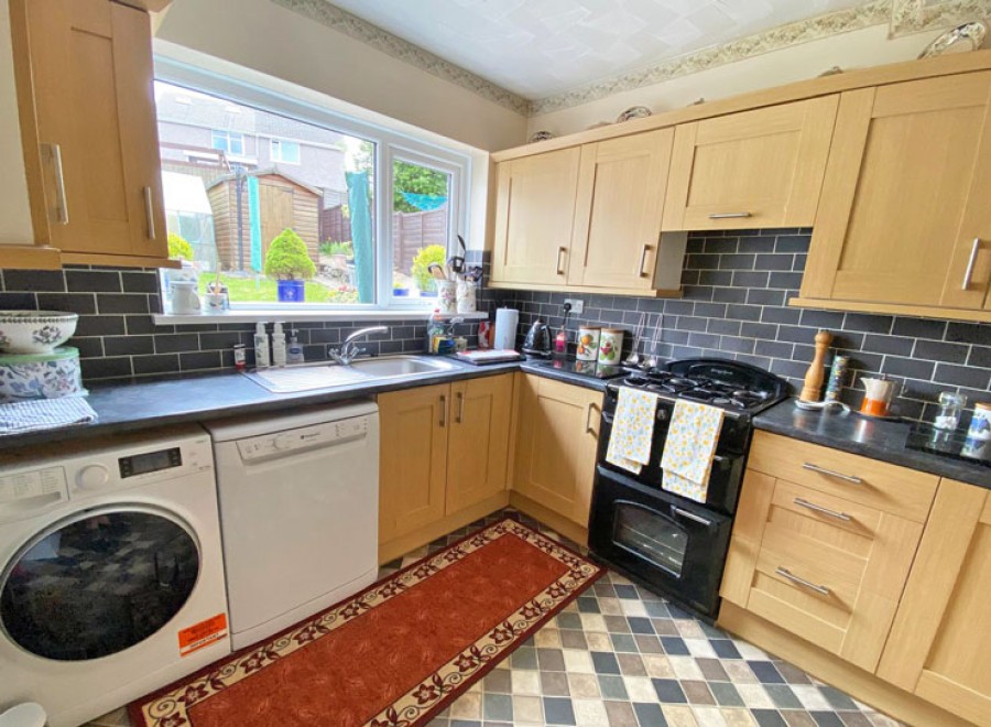 Images for Hillside Terrace, Ystrad Mynach, Hengoed, CF82 7BT EAID: BID:Ystrad-mynach-branch
