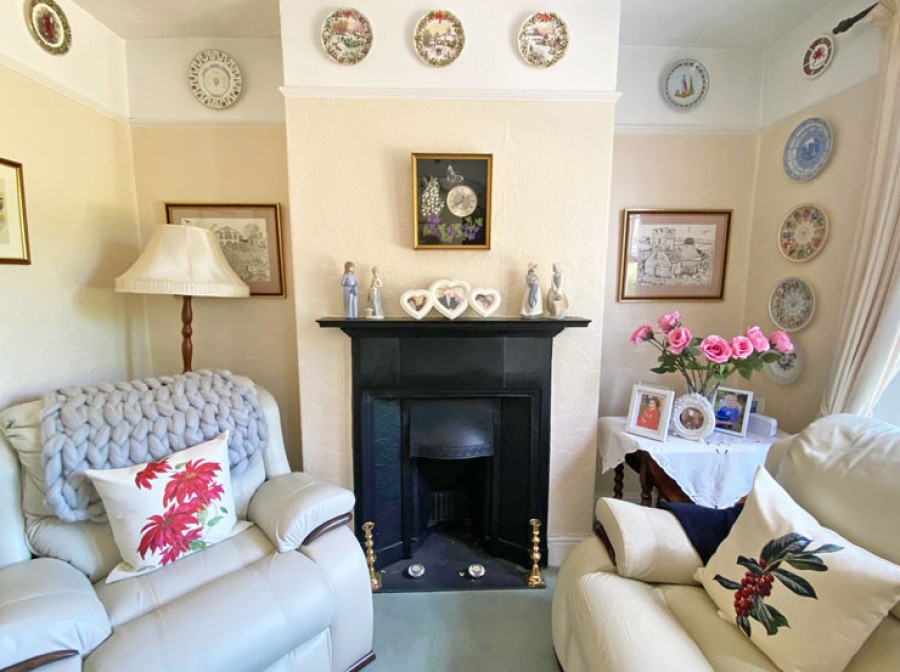 Images for Hillside Terrace, Ystrad Mynach, Hengoed, CF82 7BT EAID: BID:Ystrad-mynach-branch