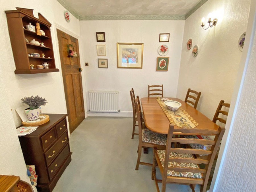 Images for Hillside Terrace, Ystrad Mynach, Hengoed, CF82 7BT EAID: BID:Ystrad-mynach-branch