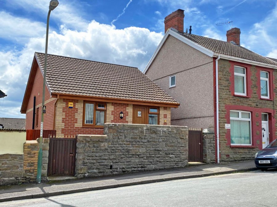 Images for Lisburn Road, Ystrad Mynach, Hengoed, CF82 7AS EAID: BID:Ystrad-mynach-branch