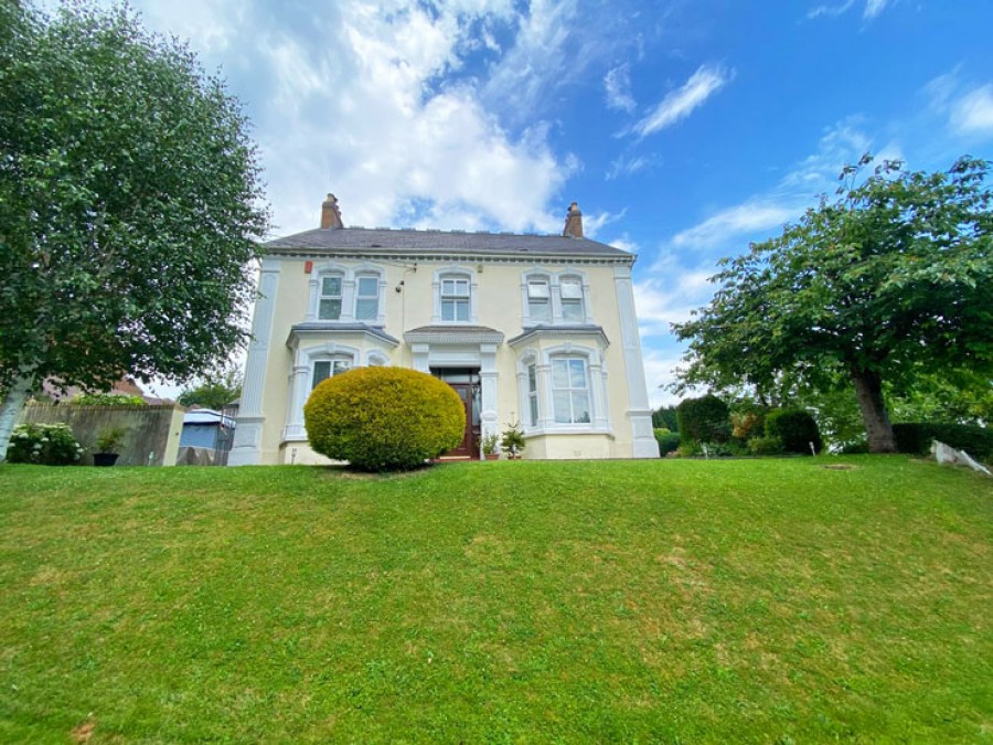 Images for Park Road, Hengoed, CF82 7LW EAID: BID:Ystrad-mynach-branch