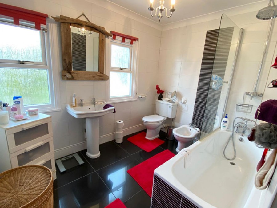Images for Park Road, Hengoed, CF82 7LW EAID: BID:Ystrad-mynach-branch