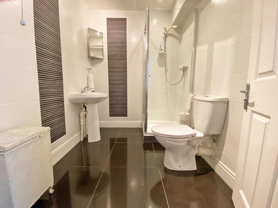 Images for Park Road, Hengoed, CF82 7LW EAID: BID:Ystrad-mynach-branch