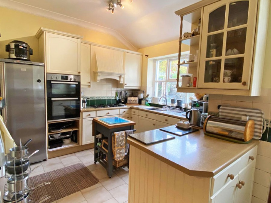 Images for Park Road, Hengoed, CF82 7LW EAID: BID:Ystrad-mynach-branch